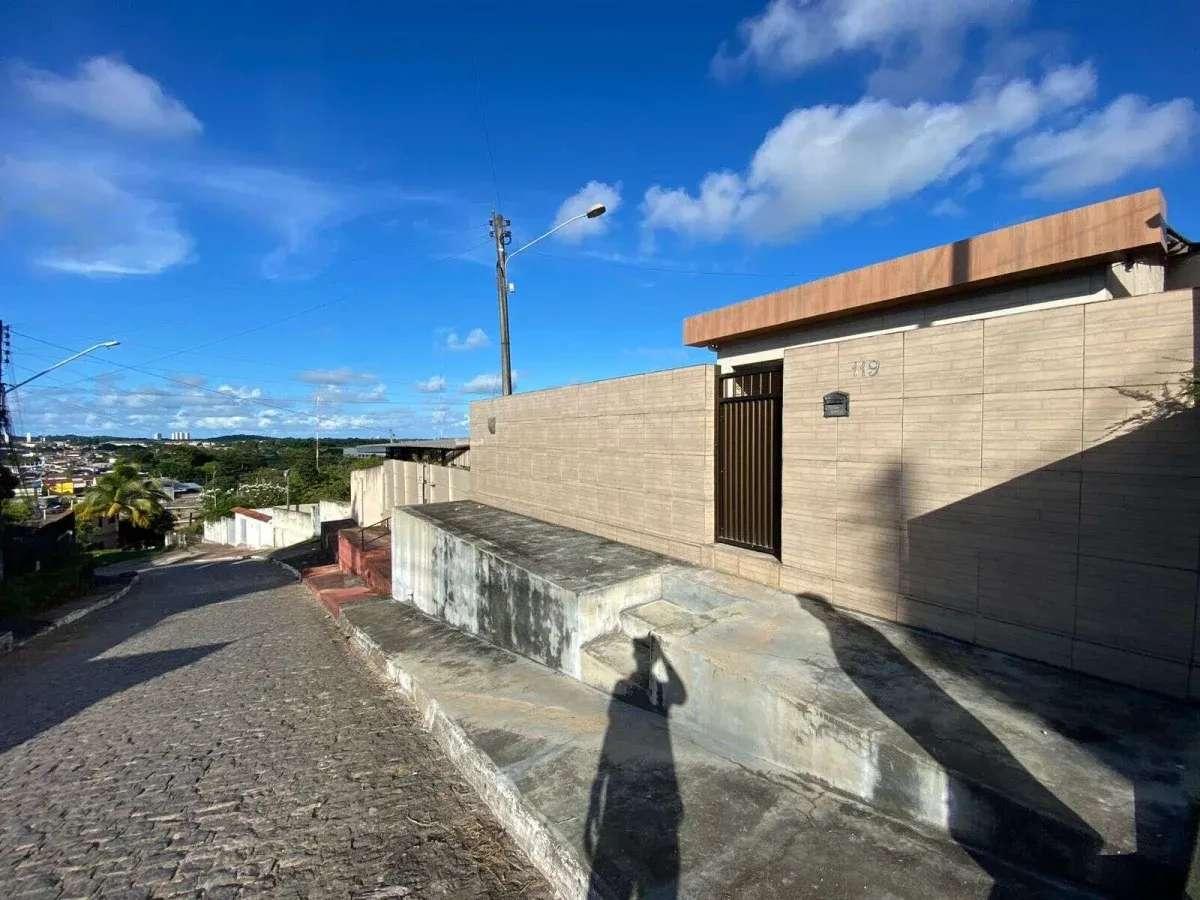 Casa à venda em Paulista, na Vila Torres Galvão, com 3 quartos, 3 suítes, 6 vagas,  157,91m² - Decisões patrimoniais exigem estratégia