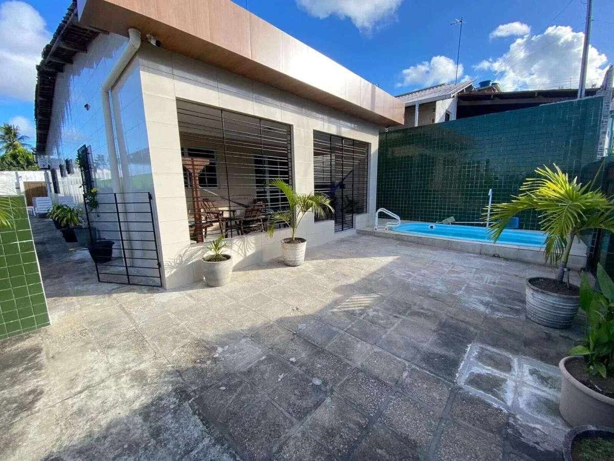 Casa à venda em Paulista, na Vila Torres Galvão, com 3 quartos, 3 suítes, 6 vagas,  157,91m² - Decisões patrimoniais exigem estratégia
